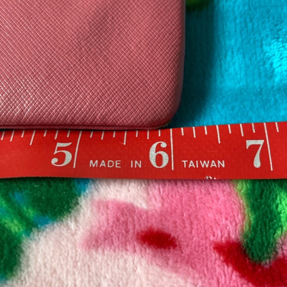 Coach Pink Leather Bow Wristlet - Picture 11 of 11